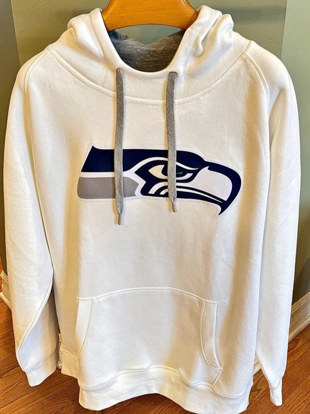 Seattle Seahawks Antigua White Victory Hoodie Sweatshirt NWT 2XL